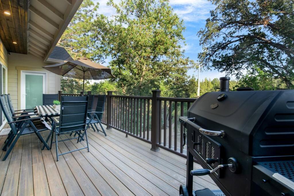 New Luxury Lake House In Pine Mountain Lake Close To Yosemite! Perfect For All Seasons! Great For Retreats, Getaways, Celebrations, And More! Groveland Luaran gambar