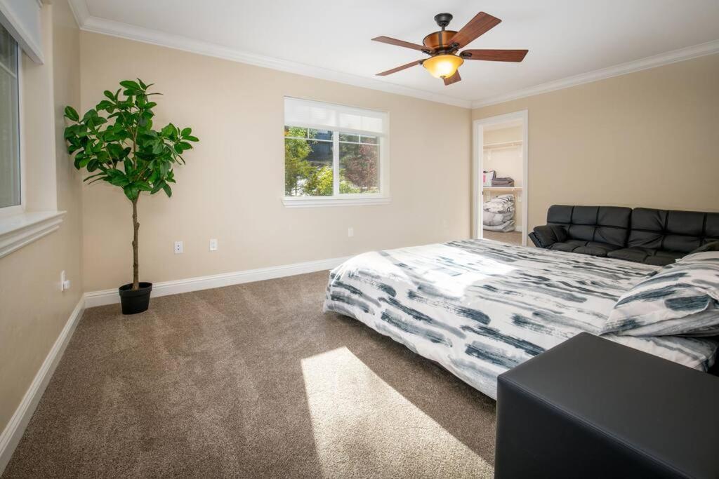 New Luxury Lake House In Pine Mountain Lake Close To Yosemite! Perfect For All Seasons! Great For Retreats, Getaways, Celebrations, And More! Groveland Luaran gambar