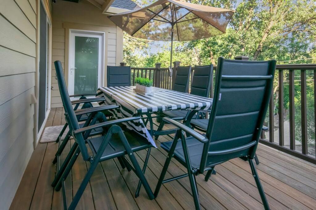 New Luxury Lake House In Pine Mountain Lake Close To Yosemite! Perfect For All Seasons! Great For Retreats, Getaways, Celebrations, And More! Groveland Luaran gambar