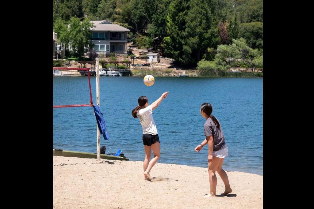 New Luxury Lake House In Pine Mountain Lake Close To Yosemite! Perfect For All Seasons! Great For Retreats, Getaways, Celebrations, And More! Groveland Luaran gambar
